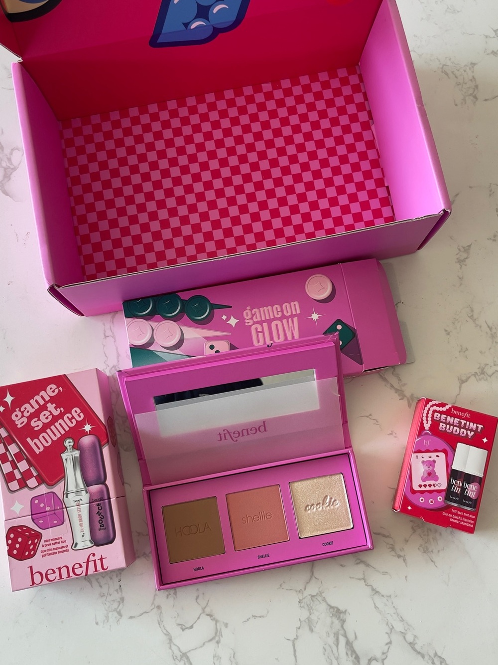 Benefit Pink Game On Glow PR PACKAGE Palette , minis and more